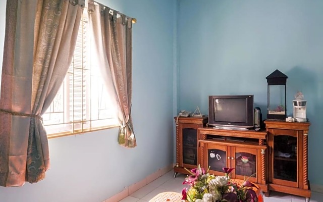 OYO Life 2918 Kost Arrazaq