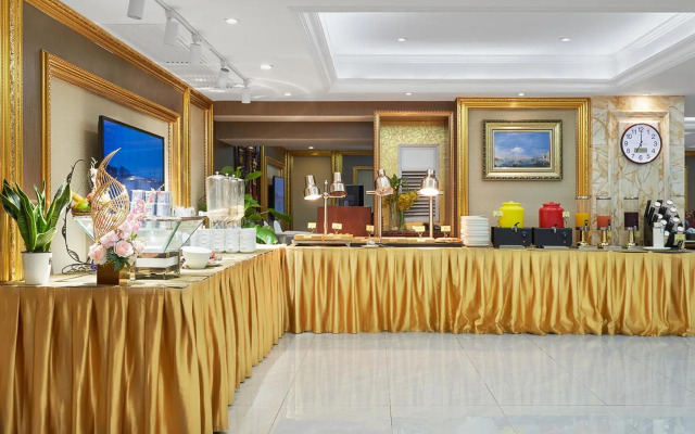 Yueda Financial City International Hotel