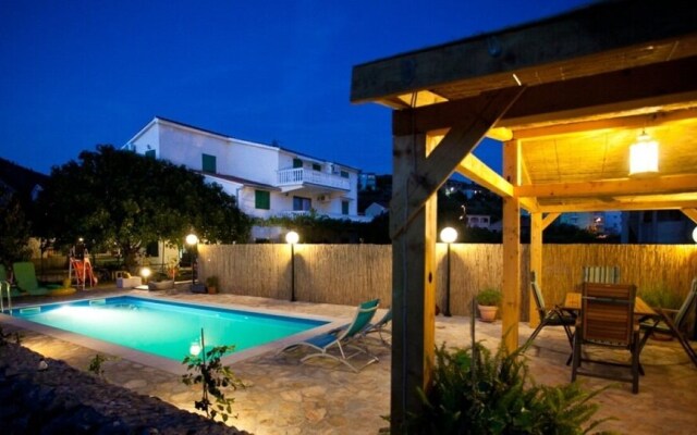 Ani - With Pool and hot tub - SA1 Zapadni