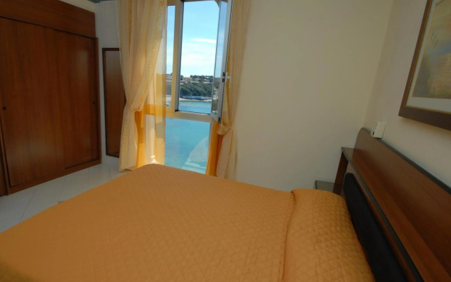 Hotel Ristorante Baia del Sorriso
