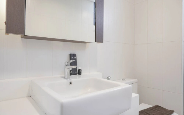 Big And Comfortable 3Br Apartment At Simprug Park Residences