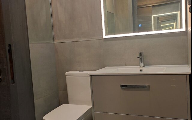 Caruma Surf Hostel & Suites