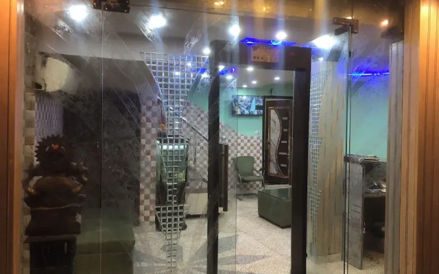 Hotel Darpan Palace