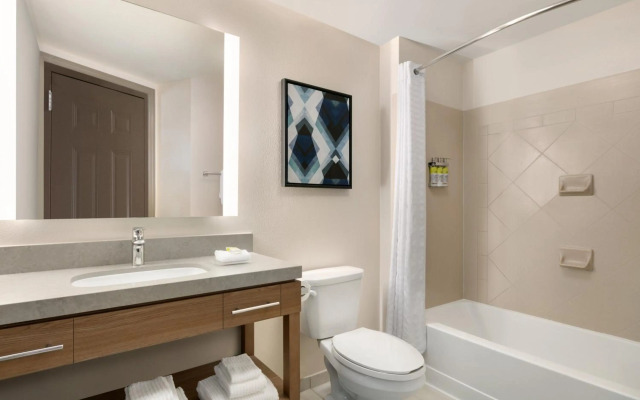 Candlewood Suites Fayetteville Fort Bragg by IHG