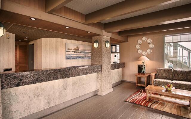 Cavalier Oceanfront Resort