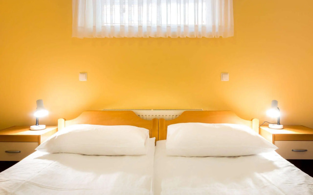 Rooms & Apartments Kepic
