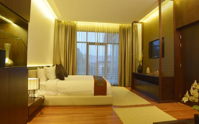 Emerald Palace Hotel