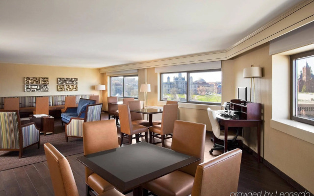 Sheraton Syracuse University Hotel and Conference Center