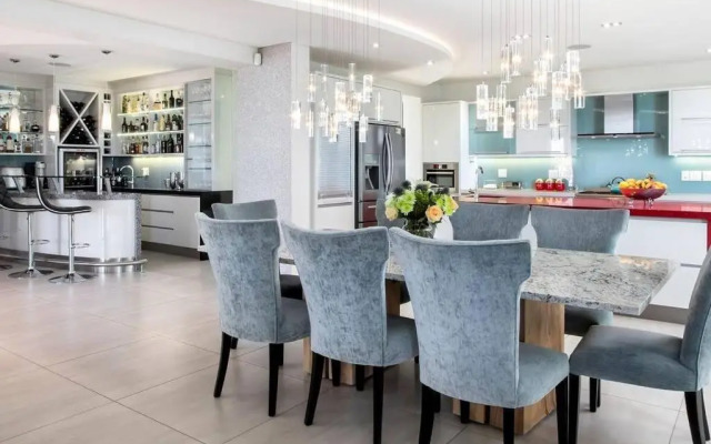 Stamford on Sea by Top Destinations Rentals