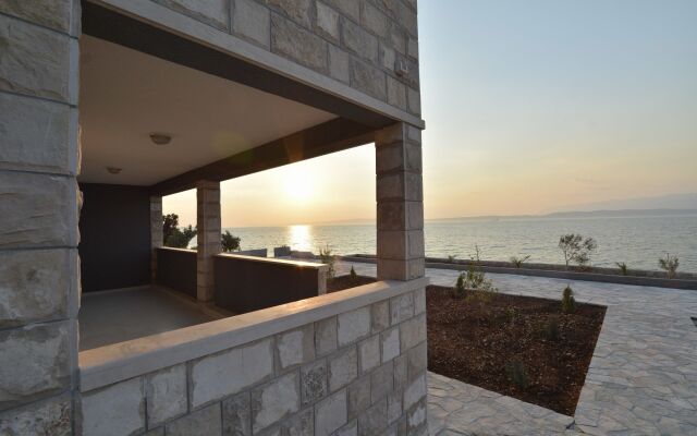 Dubas Apartments