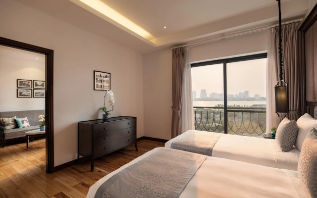 Elegant Suites Westlake