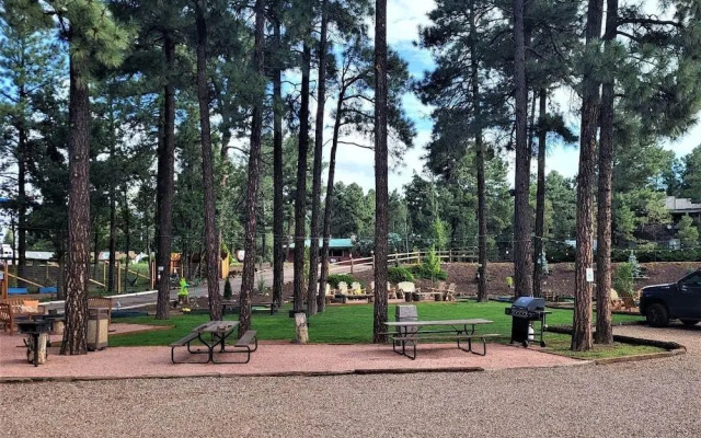 The Nook Pinetop