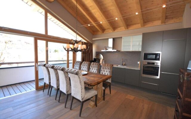 Zell City Exclusive Lodges - Penthouse Mandalisa