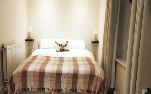 The Queens Bed & Breakfast