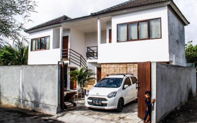 Balangan Suites