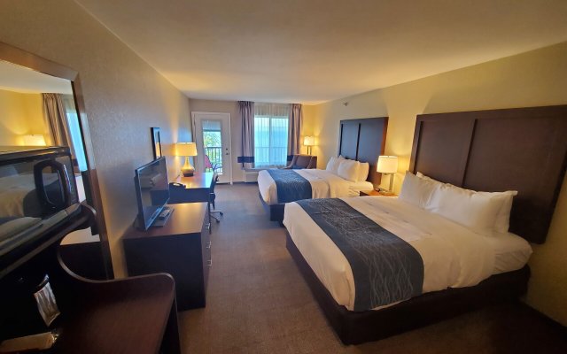 Comfort Inn & Suites Munising-Lakefront