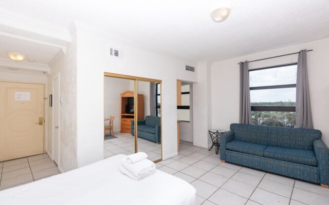 679 City View Hollywood Beach