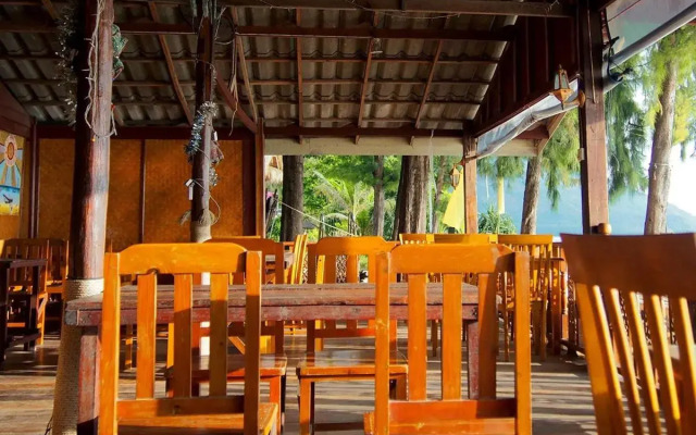 Coco Beach Bungalows