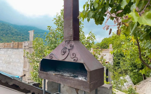 Bella Dilijan