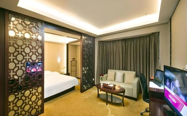 Quanzhou Overseas Chinese Hotel