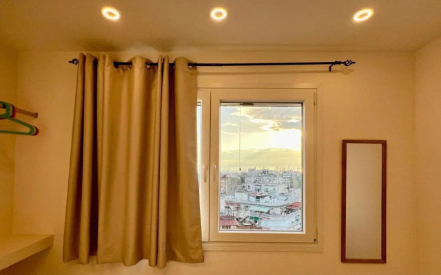 180° Rooftop View