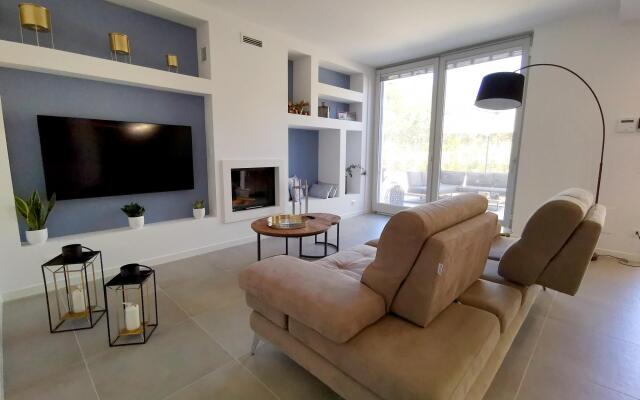 Villa Nucci With Hydromassage Pool