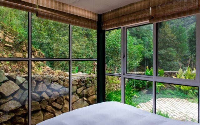 Tong Lu Ye Du Li Cun