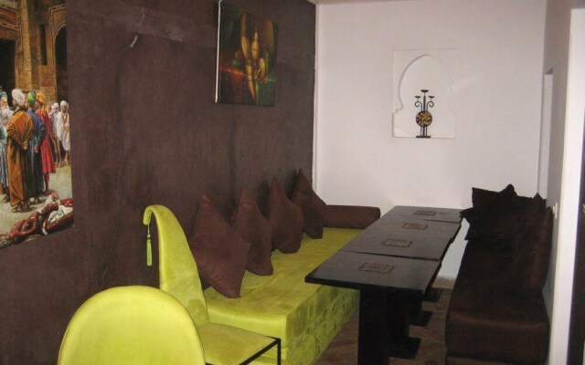 Riad Katia