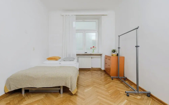 ShortStayPoland Szara B170