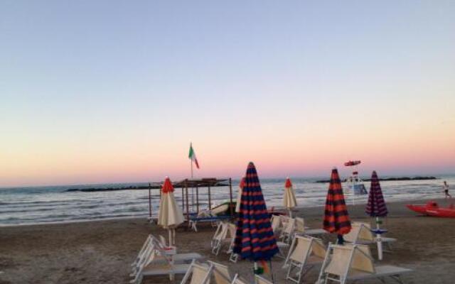 Hotel Elena