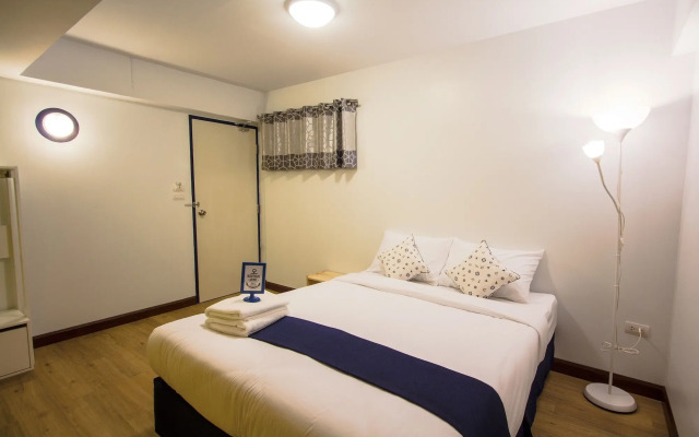 Nautical Home & Seashell House B&B