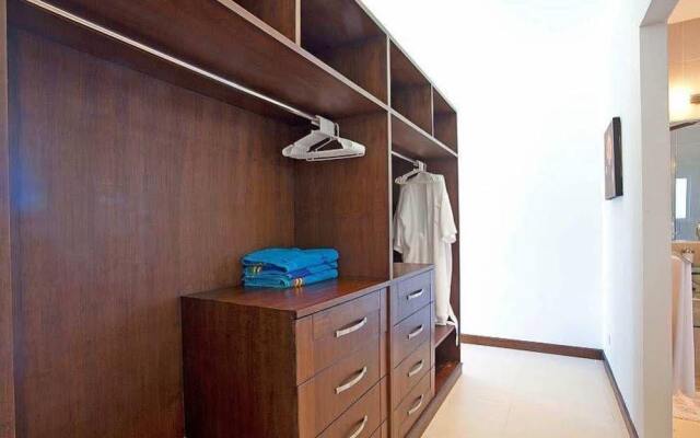 Villa Yok Kiao 6 Bed Staffed Property with Your Own Cook