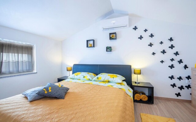 Amazing Home in Sikici With Wifi and 4 Bedrooms