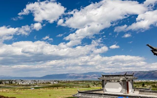 Floral Hotel·  Dali Chaoguang Hotel