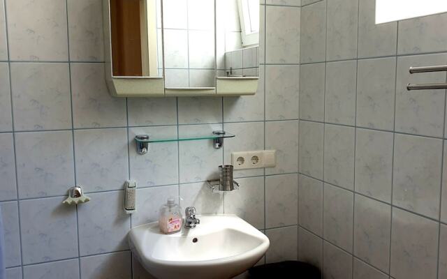 Apartmenthaus "Zum Löwen" Heidelberg - Ziegelhausen