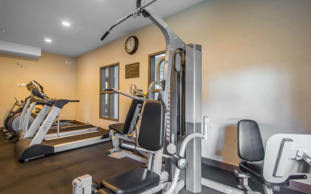 Comfort Inn & Suites
