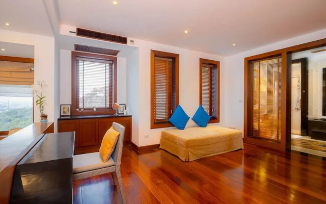 Seaview Villa In Hilltop Estate - VYS1