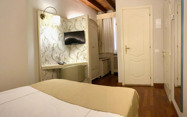 Albergo Gardesana