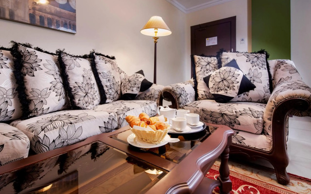Pars International Hotel