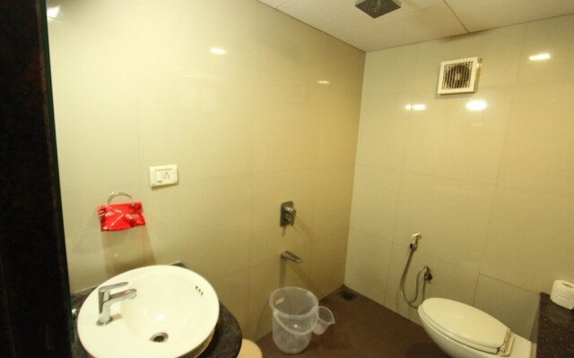 OYO 1370 Hotel Akash