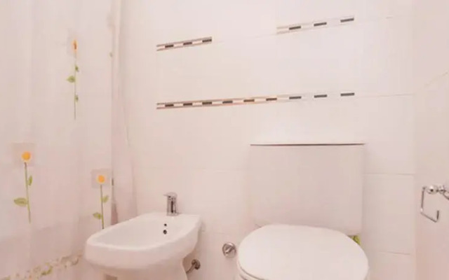 Centrally Located Studio in Downtown