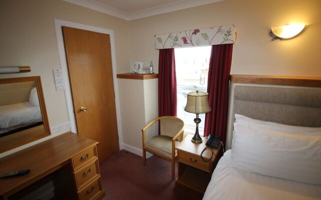 Parkstone Hotel