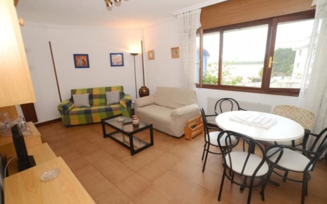 Apartment - 2 Bedrooms with Pool and Sea views - 103306