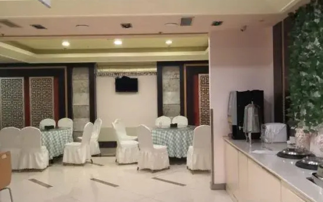 Grace Inn Hotel (Shenyang Railway Station East Square Taiyuan Street Pedestrian Street)