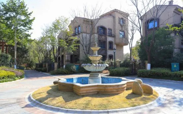 Dasu Holiday Villa (Chongming Dongtan Wetland Park)