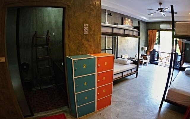 Narakarn Hostel