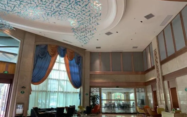 Vienna Zhihao Hotel (Zhongshan Xiaolan High-speed Railway Dongsheng Branch)