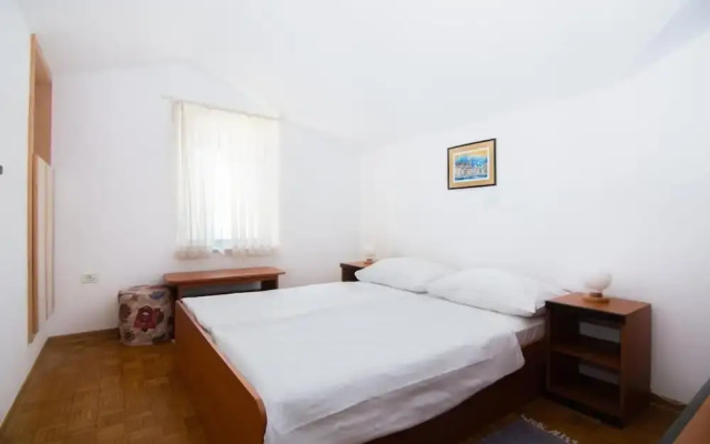 Sunny Beach Apartment