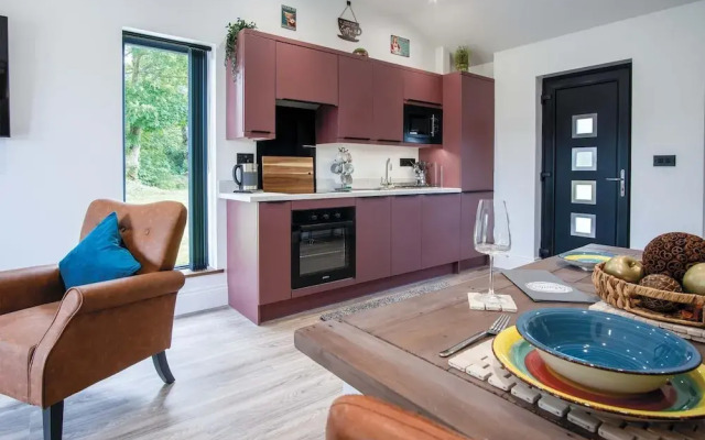 The Shed - 1 Bedroom - Cosheston