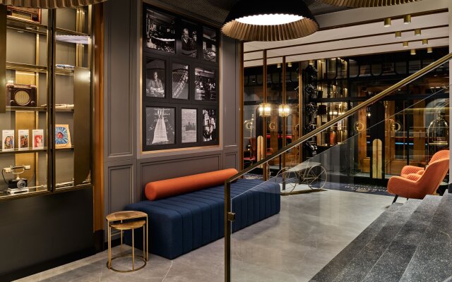 Garamond, a Tribute Portfolio Hotel